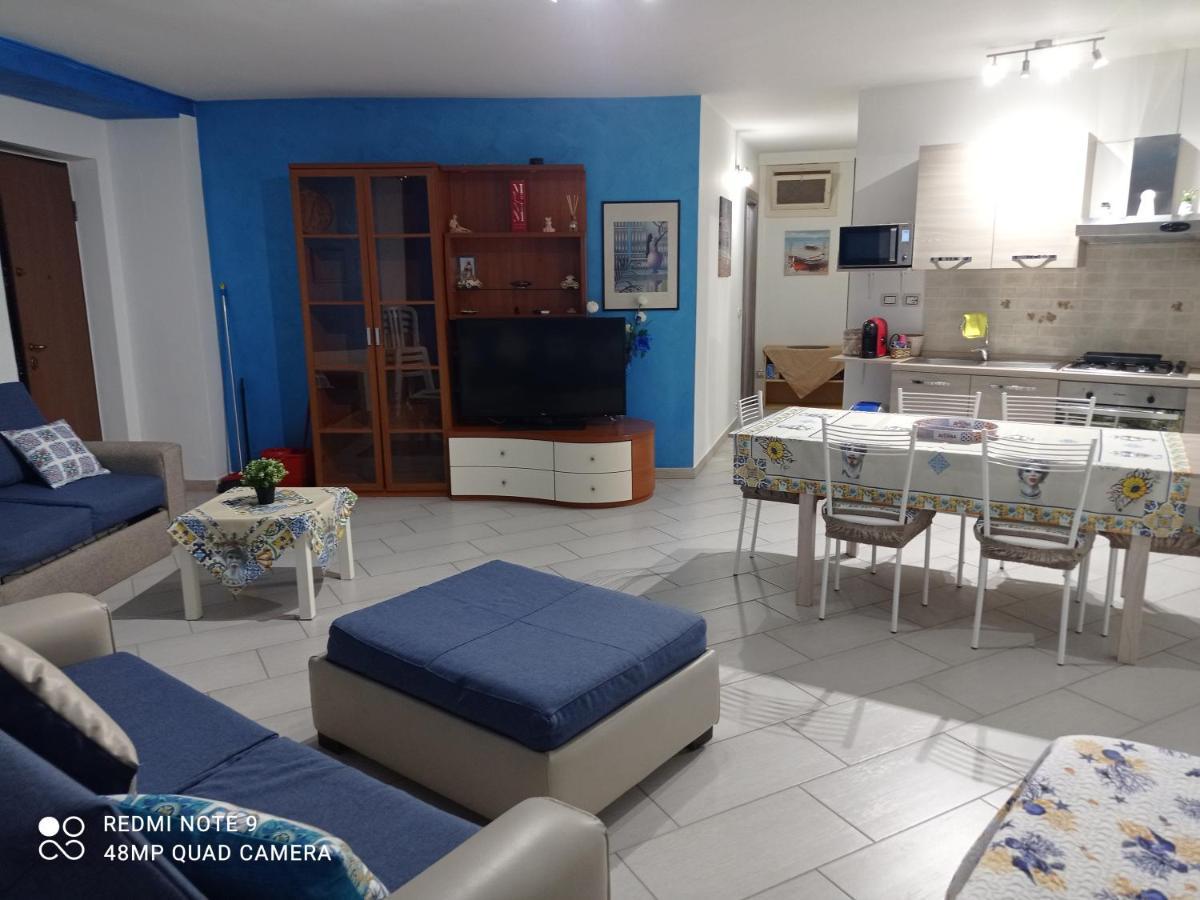 House Roches Noire Apartment Giardini Naxos Exterior photo